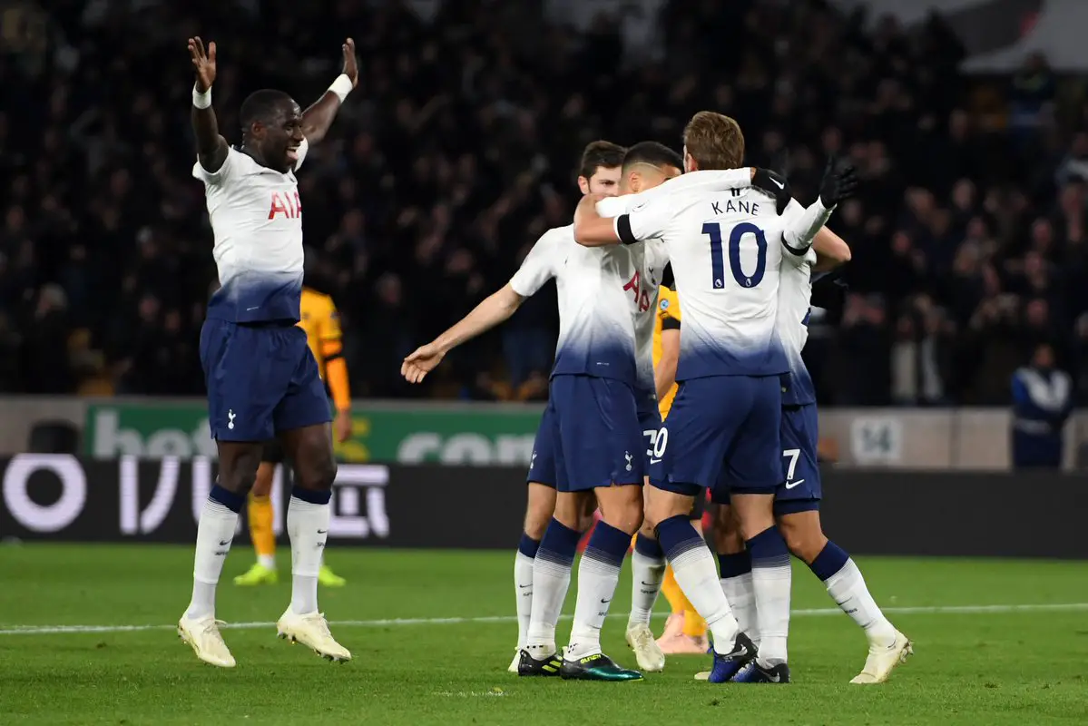 Harry Kane celebrates with his Tottenham teammates