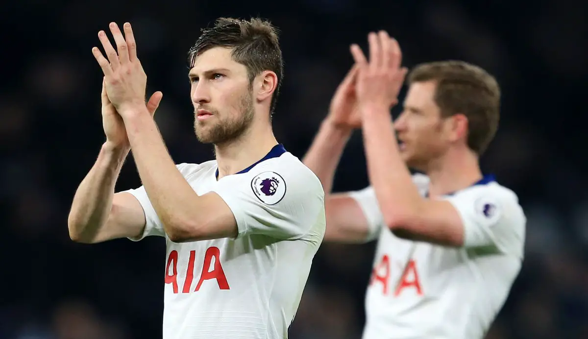 Ben Davies says Tottenham Hotspur want to win a title this season, after Liverpool defeat.