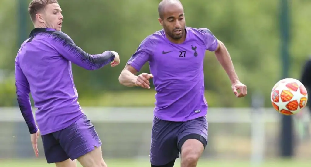 Lucas Moura has urged Tottenham Hotspur to do their best against Manchester United
