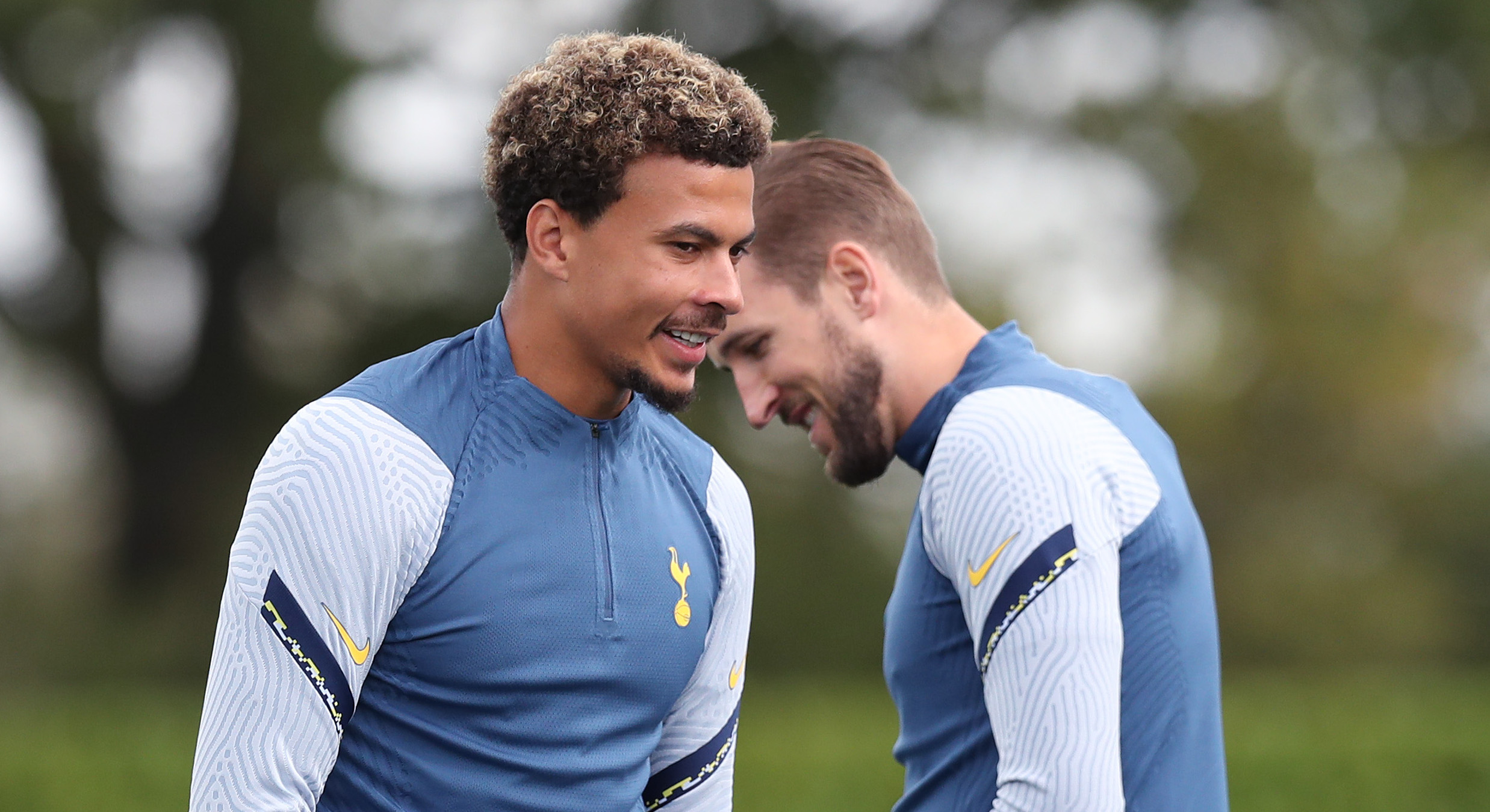 Dele Alli all smiles amid doubts over future (Twitter/SpursOfficial)