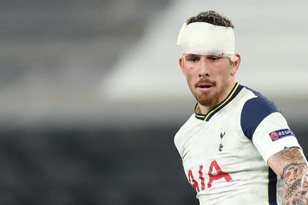 Pierre-Emile Hojbjerg set to stay at Tottenham Hotspur despite recent uncertainty.