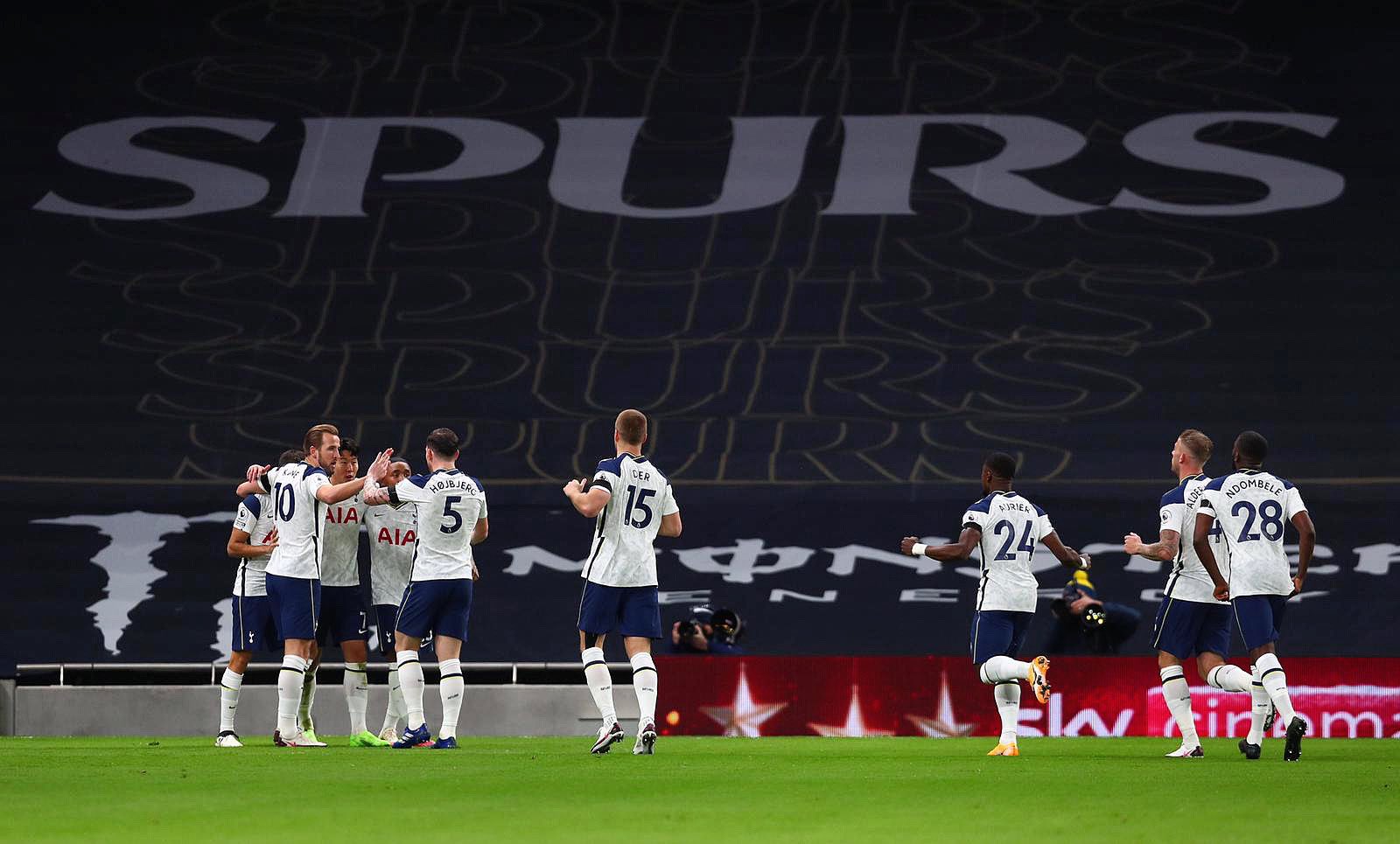 Fans react as Tottenham Hotspur go top of the English pPemier League