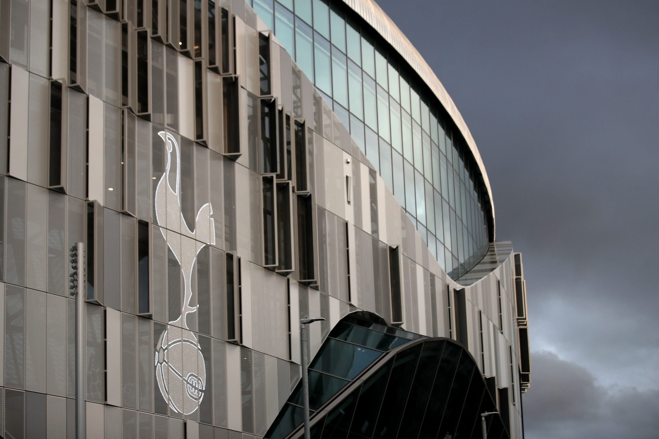 Tottenham Hotspur release statement after 3 players break Covid-19 rules at Christmas. (GETTY Images)