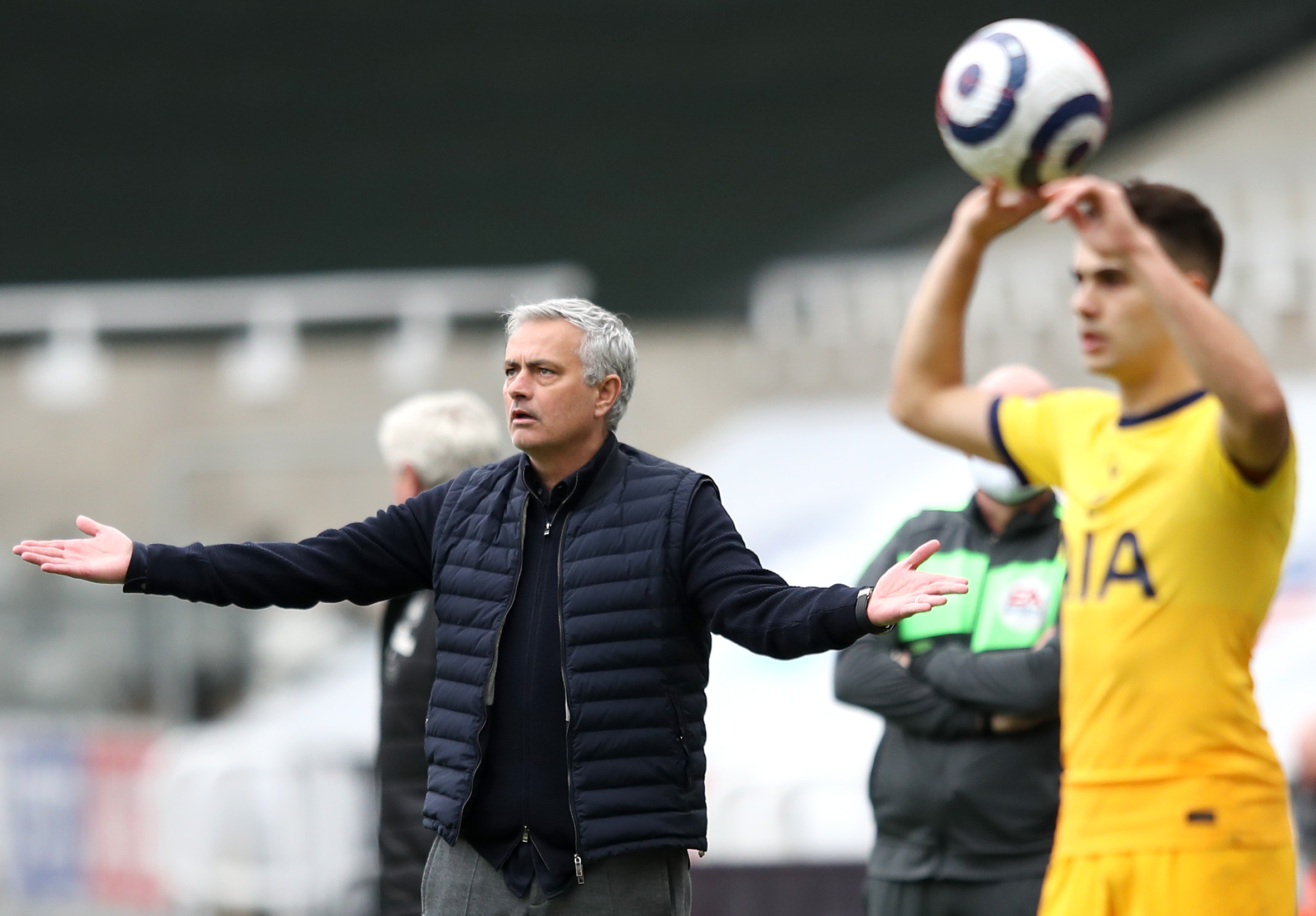 Mourinho reveals how Tottenham will tackle UEFA Europa ...