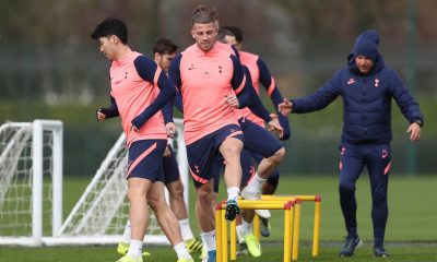 Alderweireld pictured in Tottenham training last week (GETTY Images)