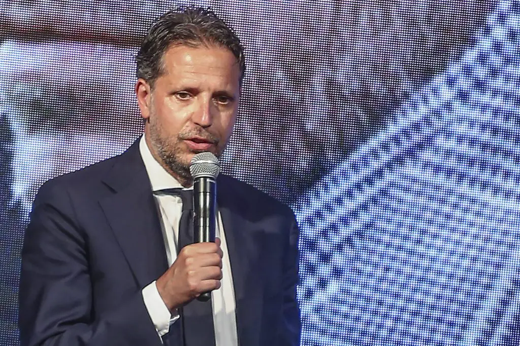 Fabio Paratici is present near the dug-out during games.