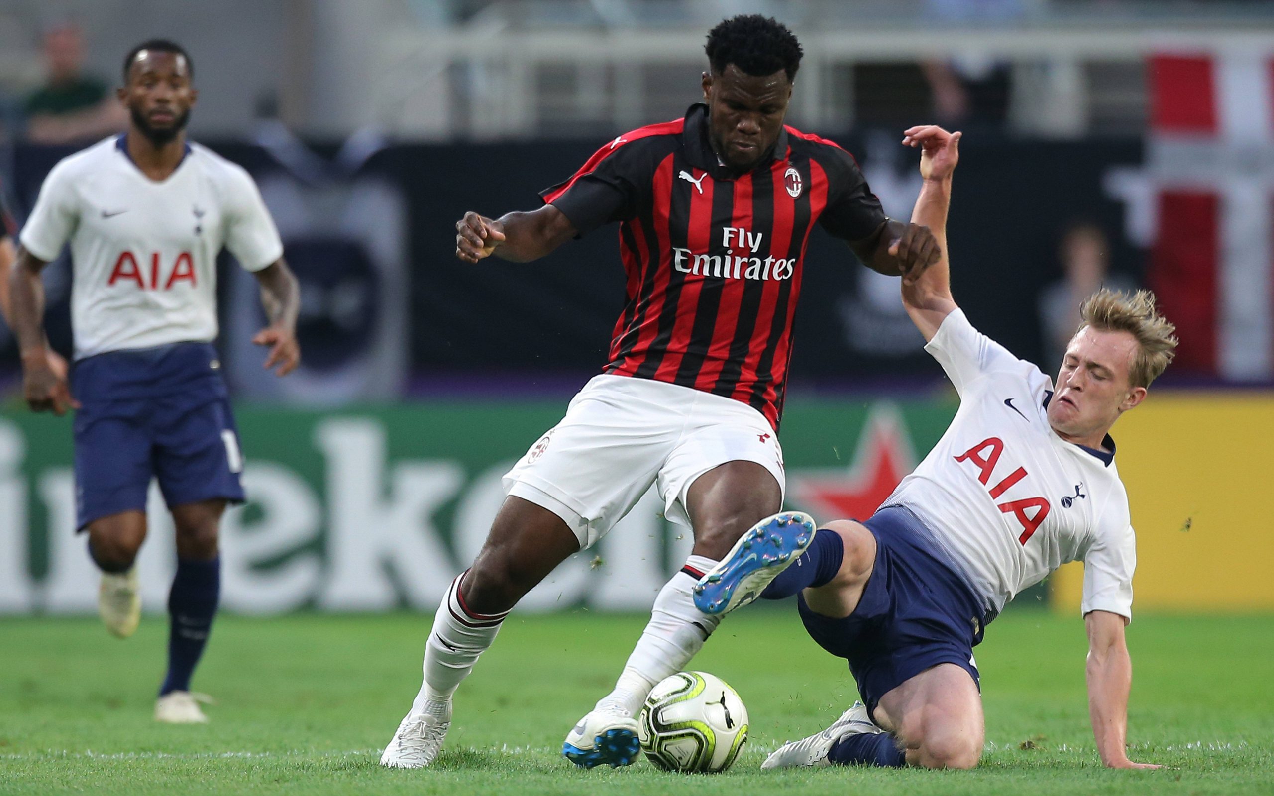 Franck Kessie in action for AC Milan against Tottenham Hotspur. 