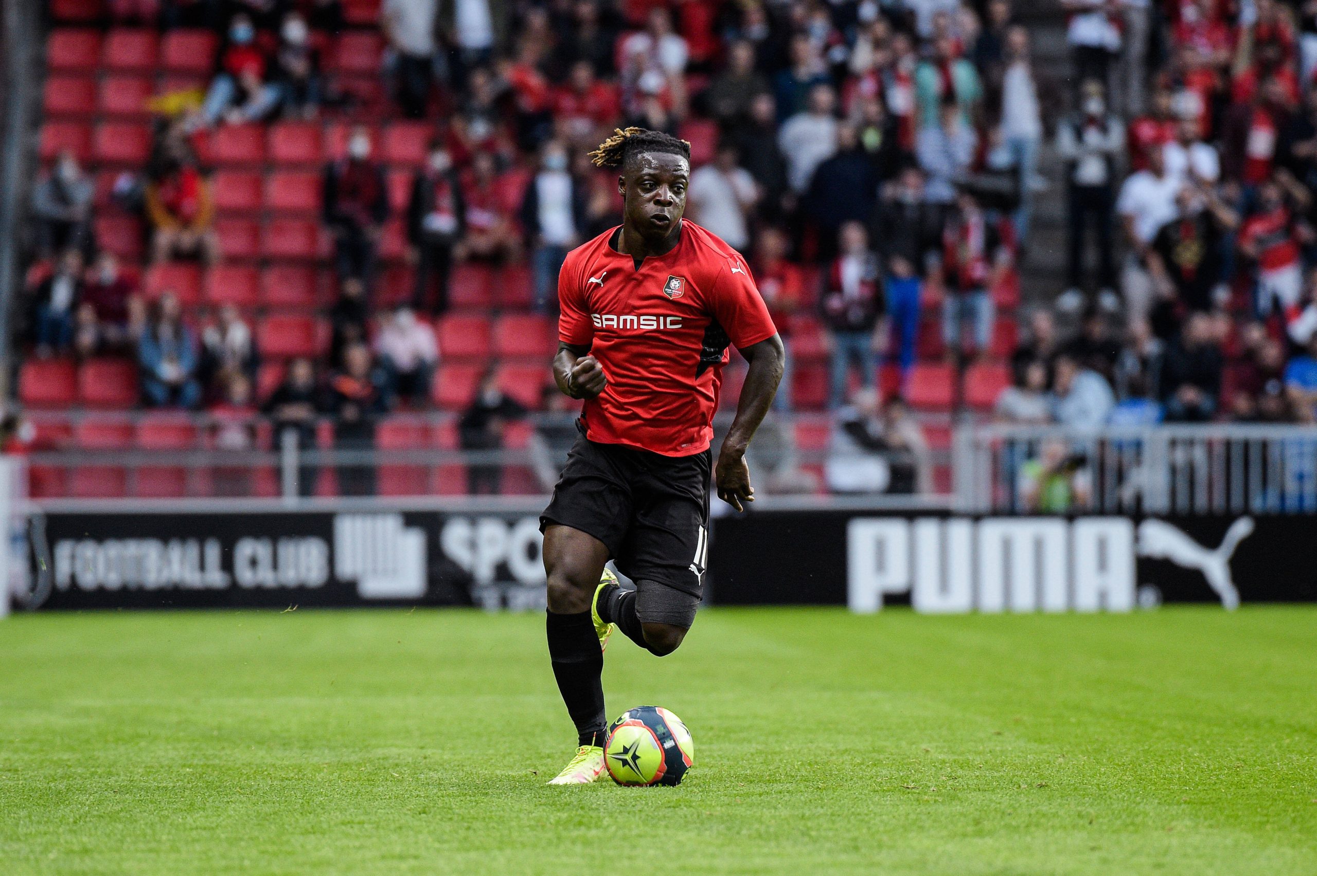 Tottenham Hotspur join the race for Rennes star Jeremy Doku.