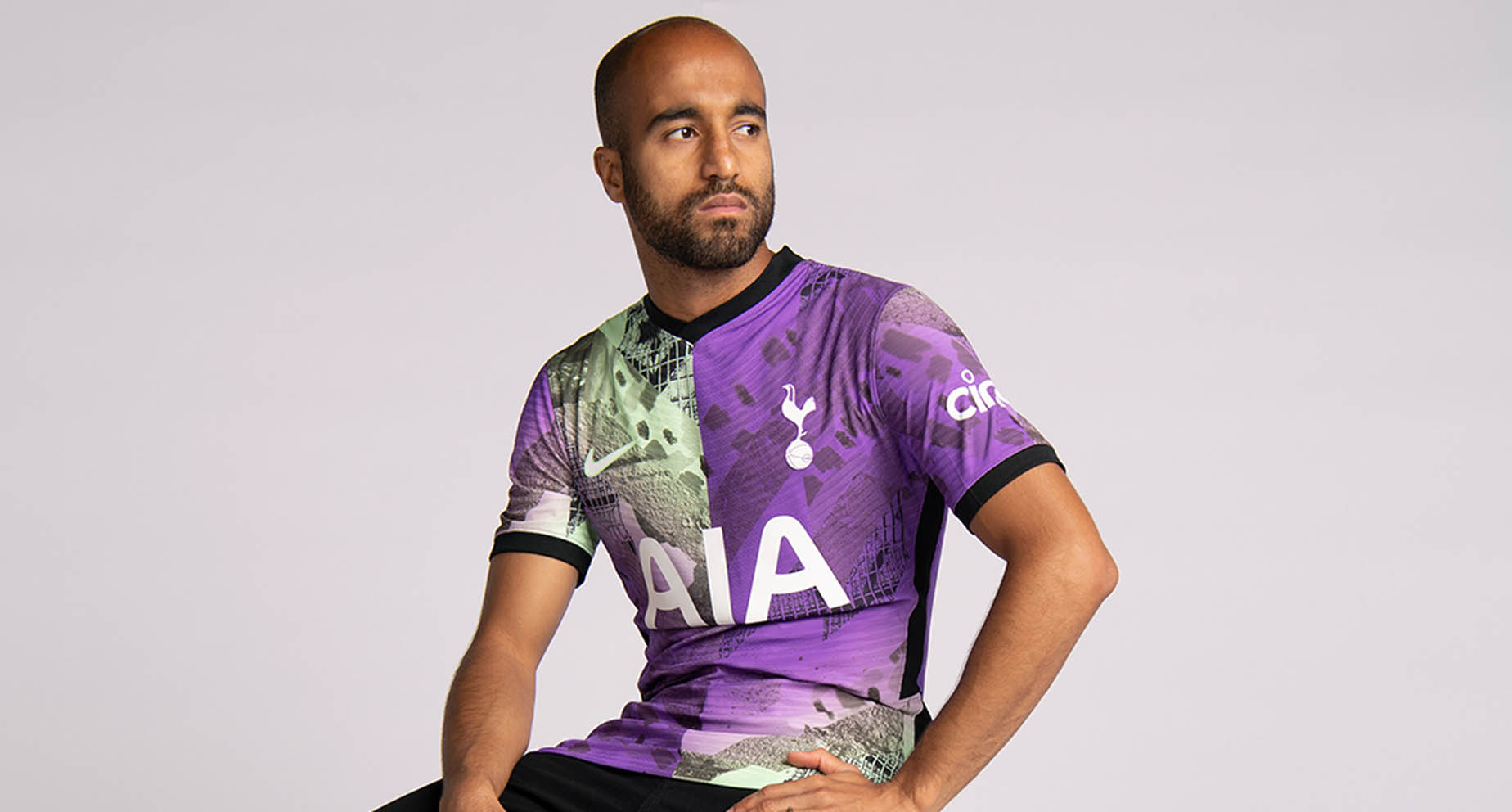 Tottenham sales purple shirt