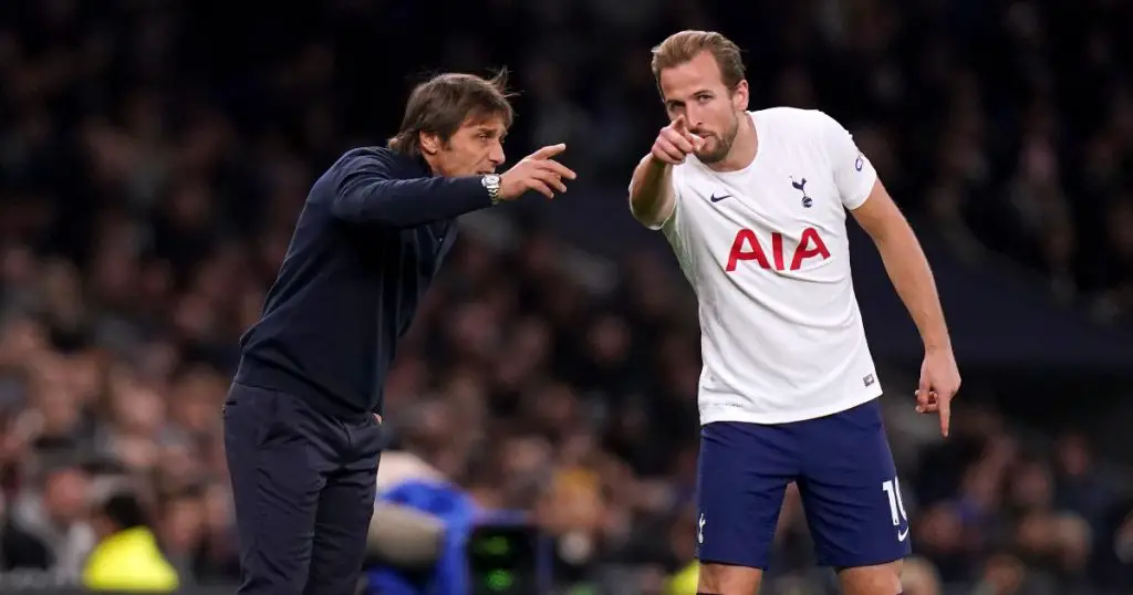 Harry Kane lauds Tottenham Hotspur manager Antonio Conte and outlines Manchester United opportunity.