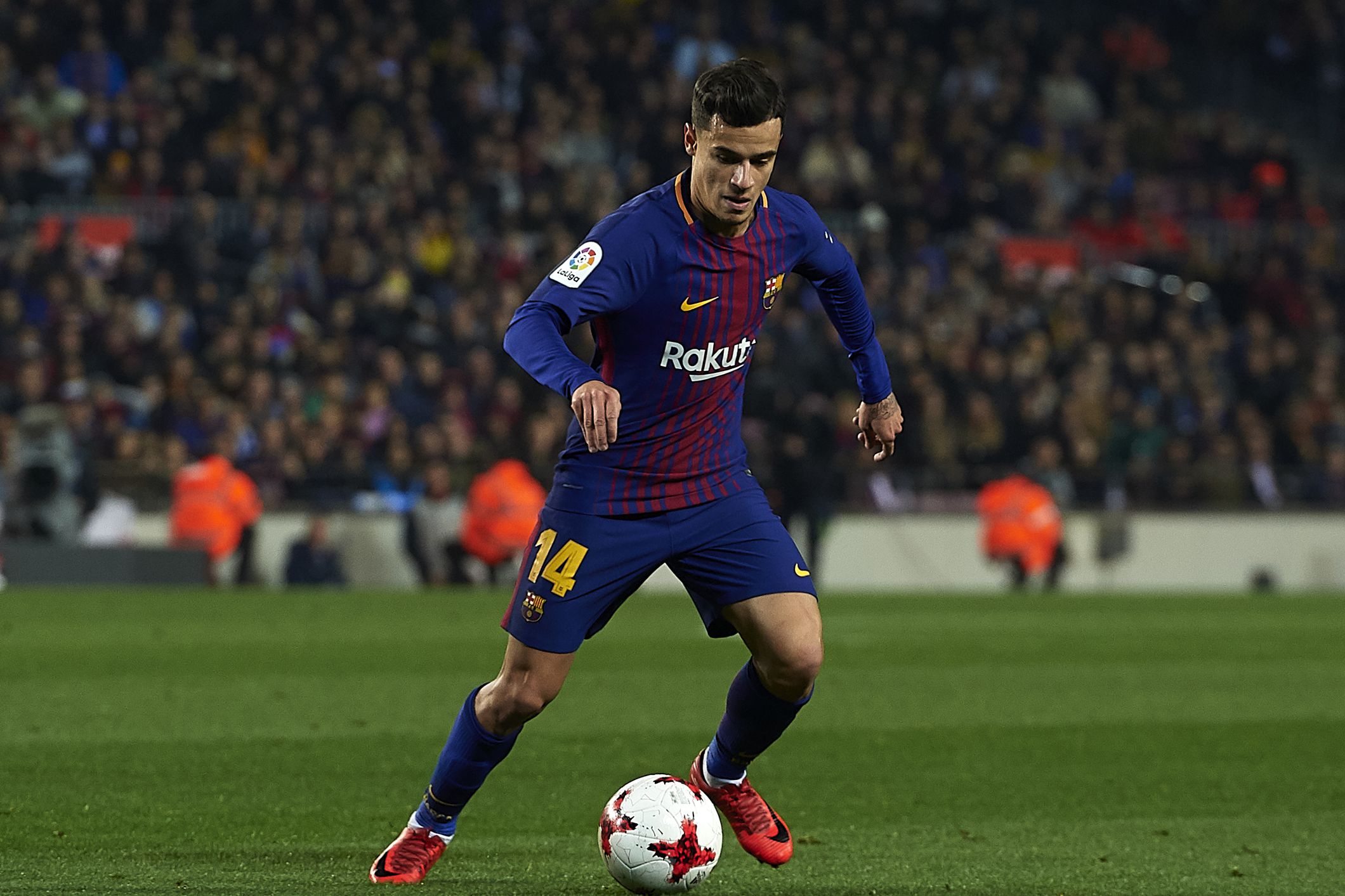 Arsenal drawn up terms for Tottenham Hotspur target Philippe Coutinho.