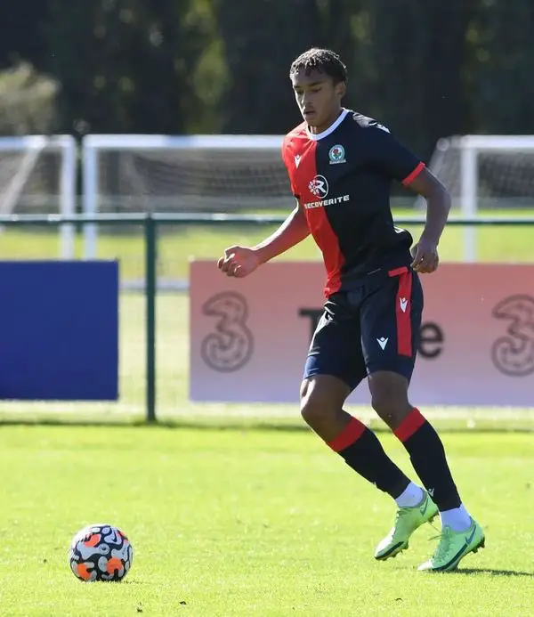 Manchester United are in pole position to sign Tottenham Hotspur target Ashley Phillips.