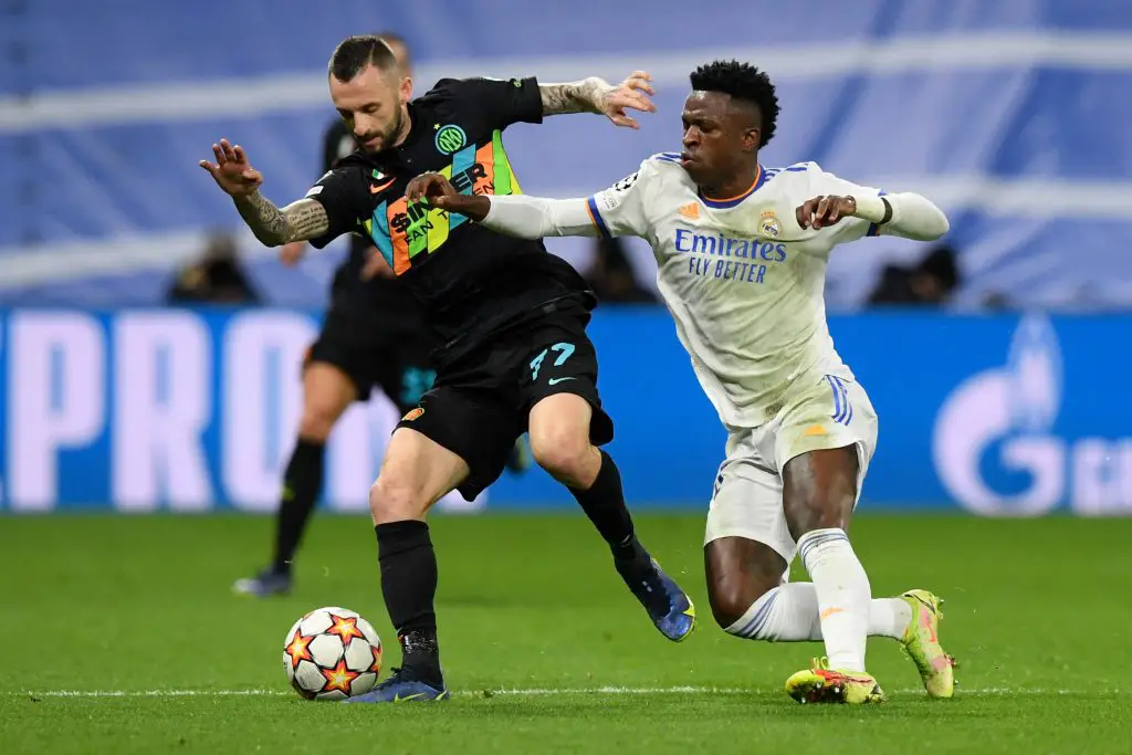 Tottenham Hotspur boss Antonio Conte failed in January attempt to sign Inter Milan midfielder Marcelo Brozovic. (Photo by OSCAR DEL POZO/AFP via Getty Images)