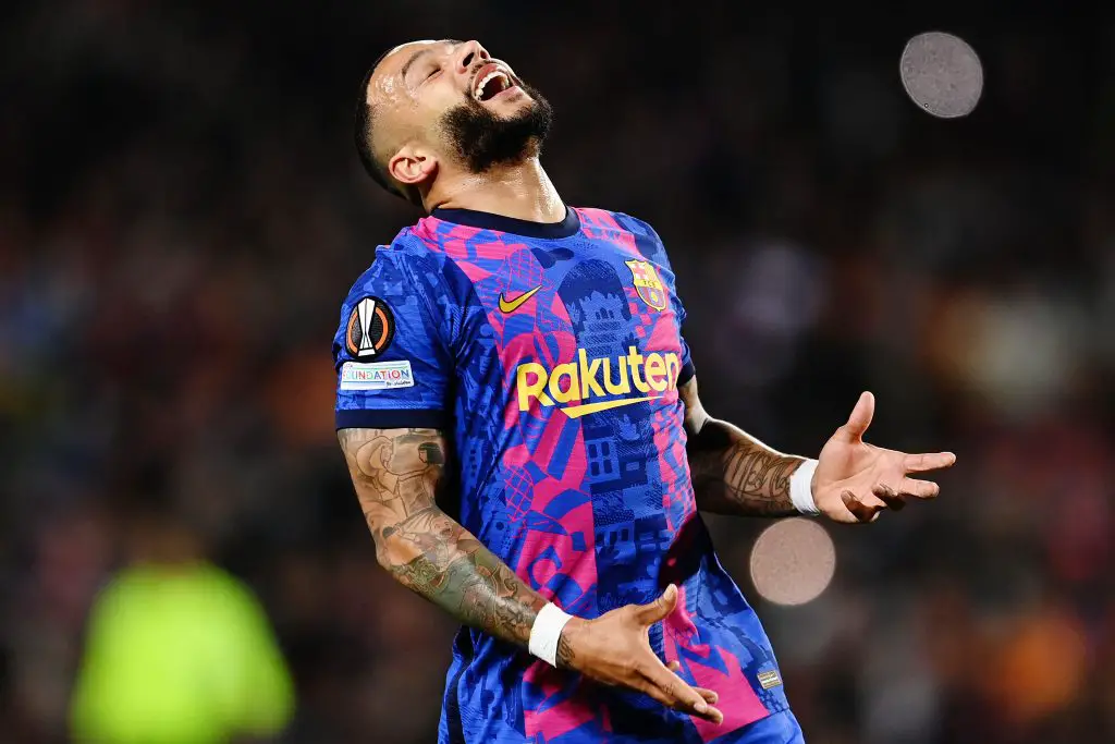 Tottenham Hotspur propose an offer to land Barcelona star Memphis Depay next summer. (Photo by David Ramos/Getty Images)