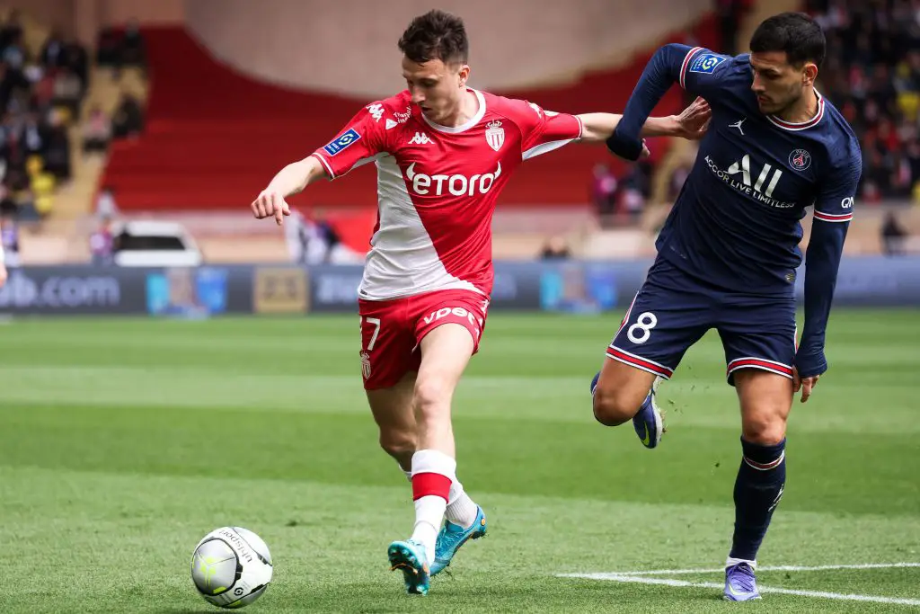 Transfer News: Tottenham Hotspur could swap Japhet Tanganga for PSG star Leandro Paredes. (Photo by VALERY HACHE/AFP via Getty Images)