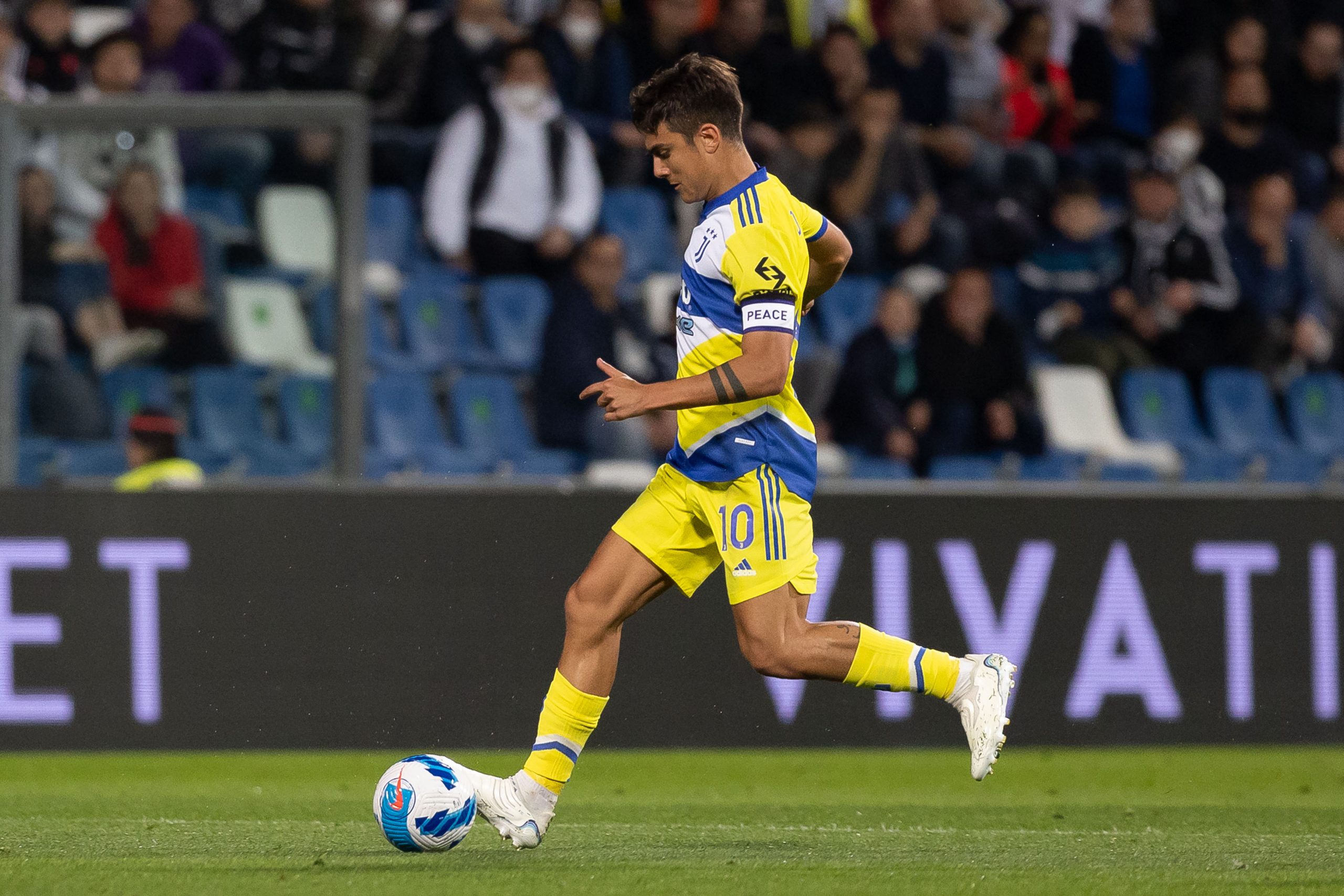 Paulo Dybala is one of the best players in Juventus. (Photo by Emmanuele Ciancaglini/Getty Images)