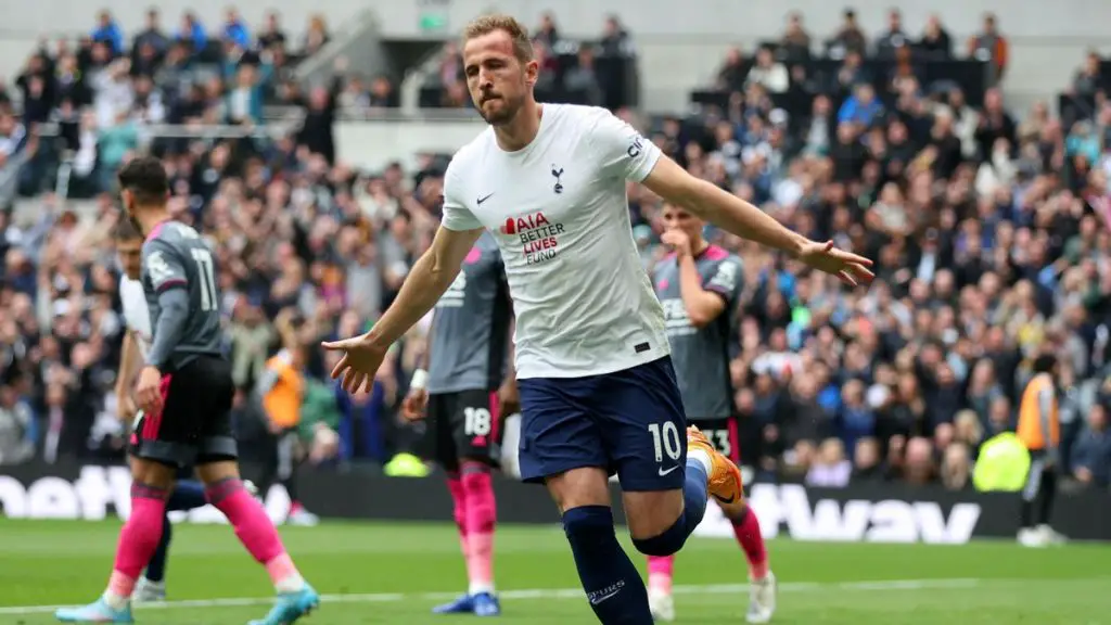 Harry Kane slotted home his penalty against Burnley