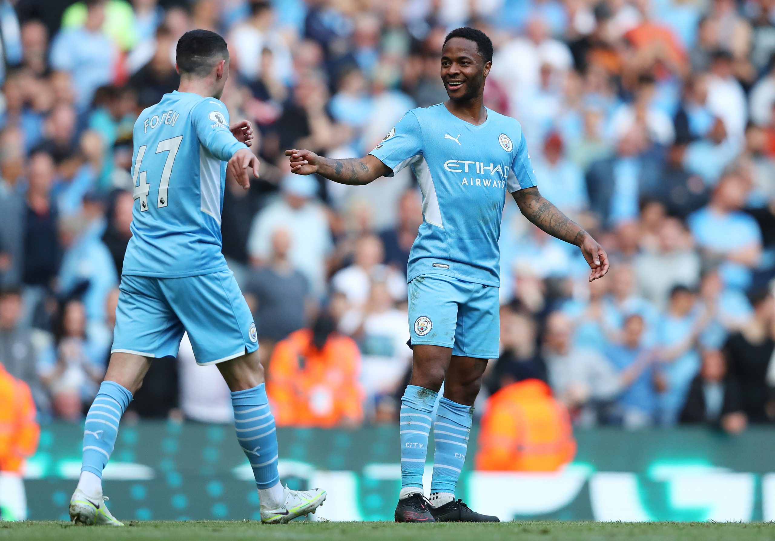 Raheem Sterling set to hold future talks with Man City. (Photo by Alex Livesey/Getty Images)