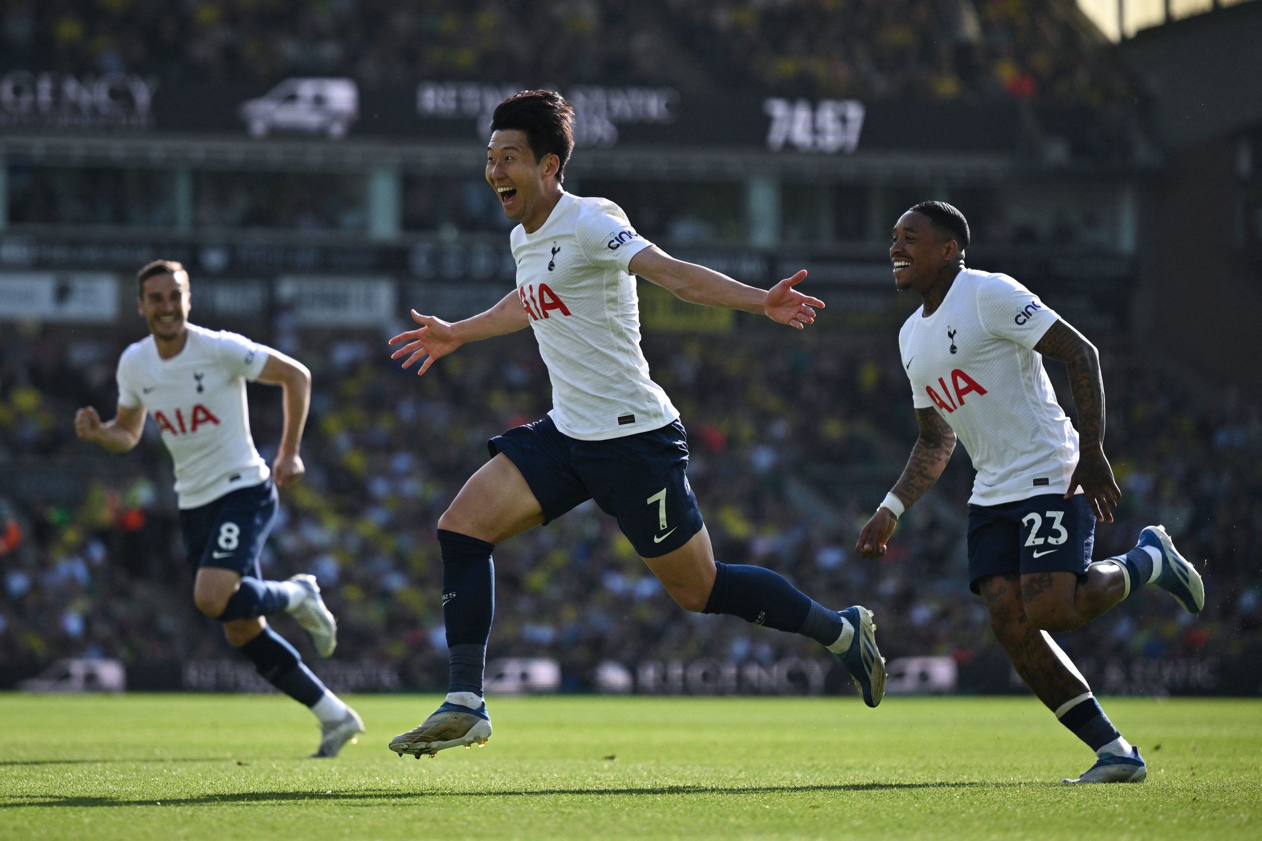 Harry Winks no longer needed at Tottenham? (Photo by BEN STANSALL/AFP via Getty Images)
