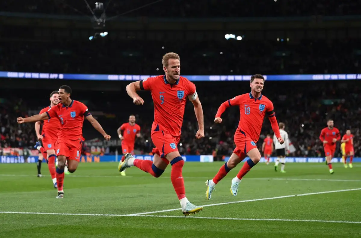 Paul Robinson hails Harry Kane for taking the necessary steps to fix injury troubles. (Photo by Shaun Botterill/Getty Images)