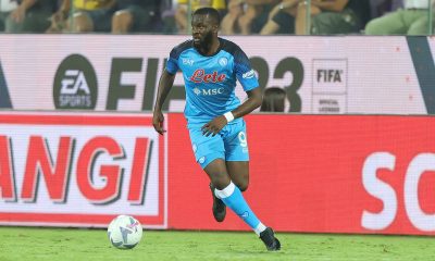 Tanguy Ndombele of SSC Napoli in action during the Serie A match against ACF Fiorentina.