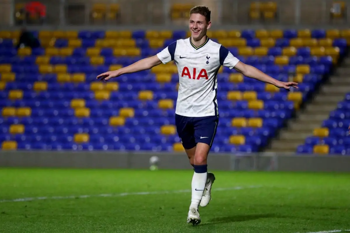 Jamie Donley in action for the Tottenham Hotspur U18 side. (Photo by Clive Rose/Getty Images)