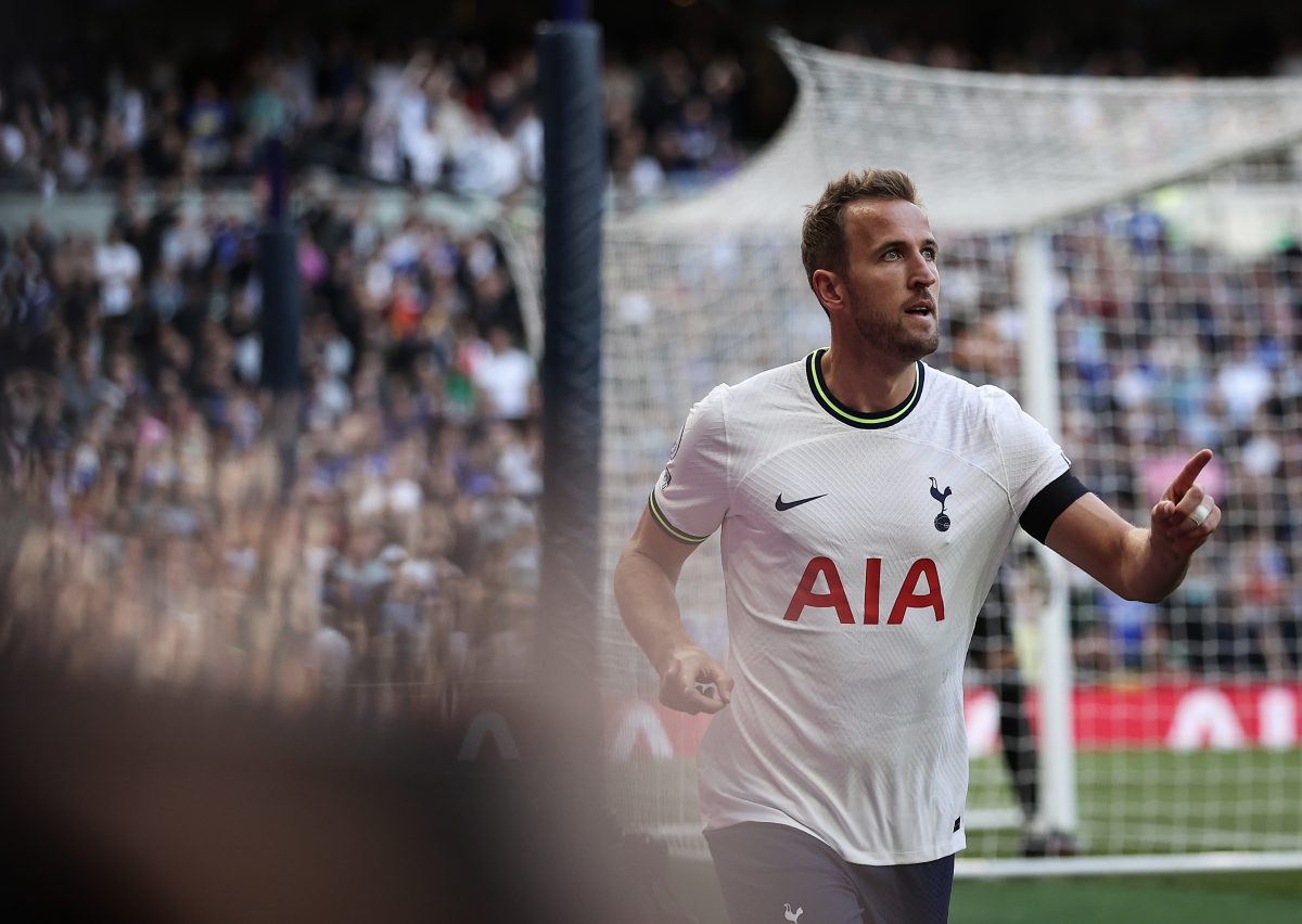 Harry Kane of Tottenham Hotspur wheels away to celebrate after scoring in his team's 6-2 win against Leicester City