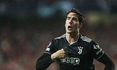 Juventus' Serbian forward Dusan Vlahovic celebrates after scoring his team's first goal during the UEFA Champions League 2nd round group H football match between SL Benfica and Juventus FC, at the Luz stadium in Lisbon on October 25, 2022. (Photo by CARLOS COSTA / AFP) (Photo by CARLOS COSTA/AFP via Getty Images)