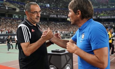 Maurizio Sarri and Antonio Conte shake hands. (Photo by Fred Lee/Getty Images)