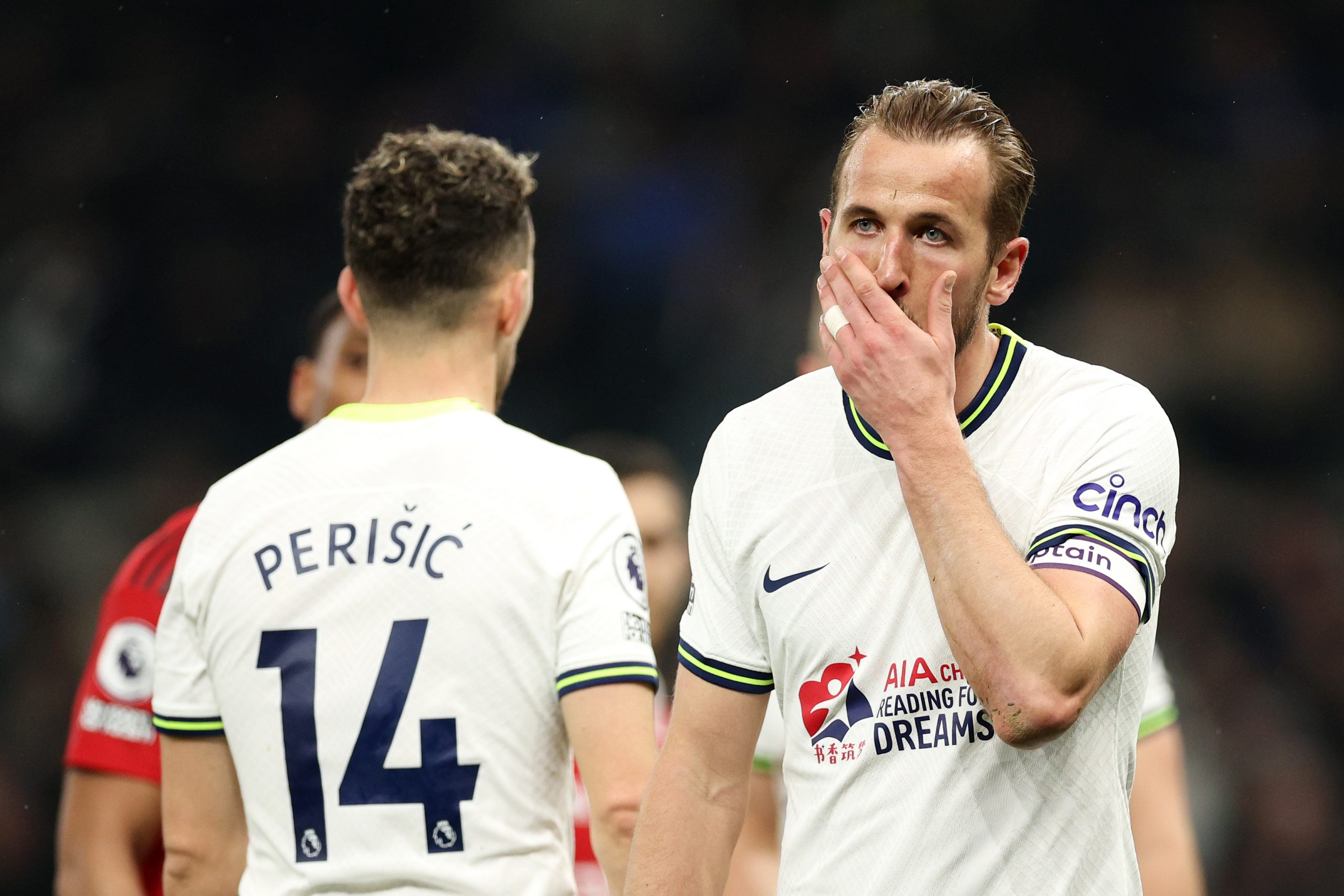 PSG open talks with Tottenham Hotspur star Harry Kane.