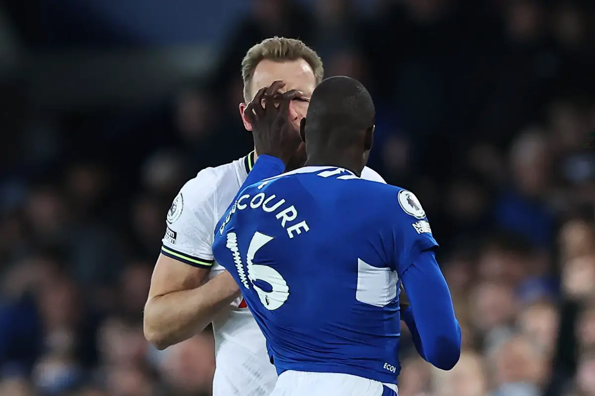 Everton boss Sean Dyche criticises Tottenham Hotspur striker Harry Kane for Abdoulaye Doucoure incident. 
