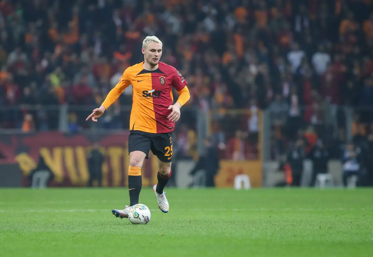 Victor Nelsson urges Galatasaray to let him leave amidst Tottenham bid. (Photo by Ahmad Mora/Getty Images)