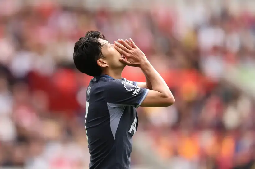 Son Heung-min explains why it is easy to captain Tottenham Hotspur.  (Photo by Julian Finney/Getty Images)