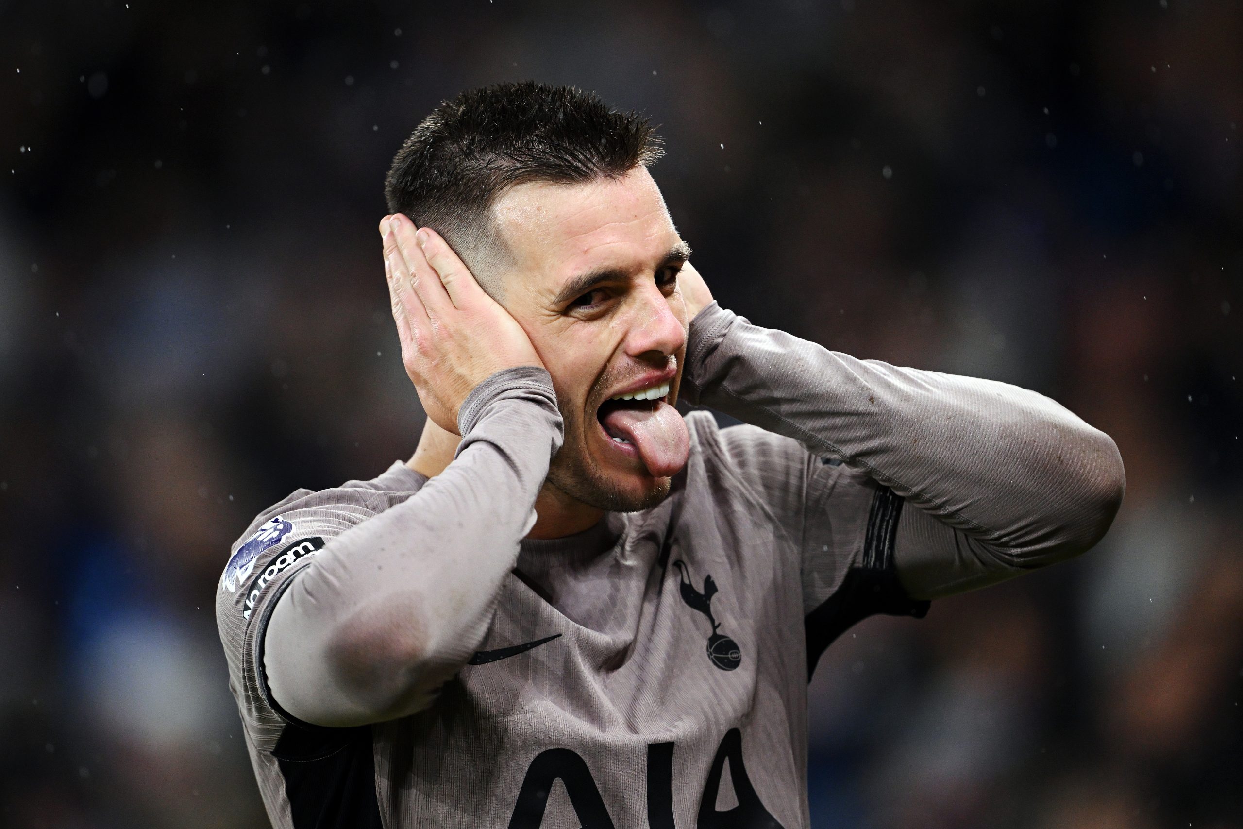 Major injury boost for Tottenham Hotspur as key midfielder's return date is set