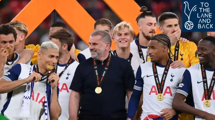 Tottenham players and Ange Postecoglou celebrating the Europa League win.
